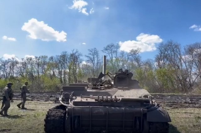 Артиллерия ВС РФ уничтожила польскую гаубицу AHS Krab в ДНР