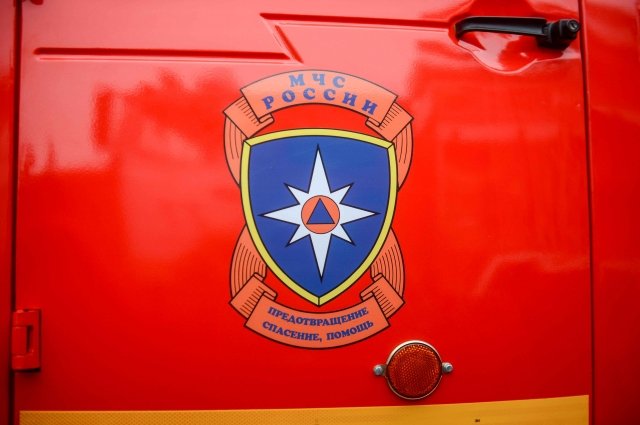 В Курской области в результате падения БПЛА загорелись сарай и гараж