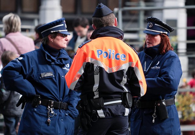 Матч между Бельгией и Швецией прервали из-за убийства двух болельщиков