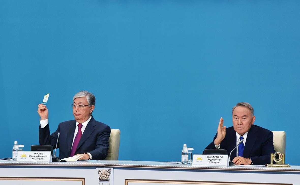 Токаев рассказал, что заявил Назарбаеву о «политических игрищах»