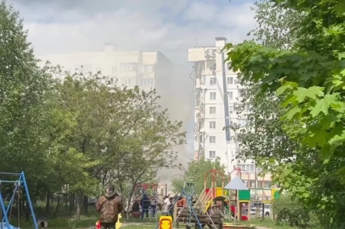 SHOT: в Белгороде при обрушении многоэтажки погибла семья с ребенком
