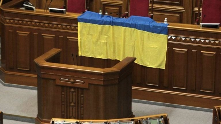 Депутат Верховной рады назвал украинских военкомов «импотентами, кошмарящими монахов»